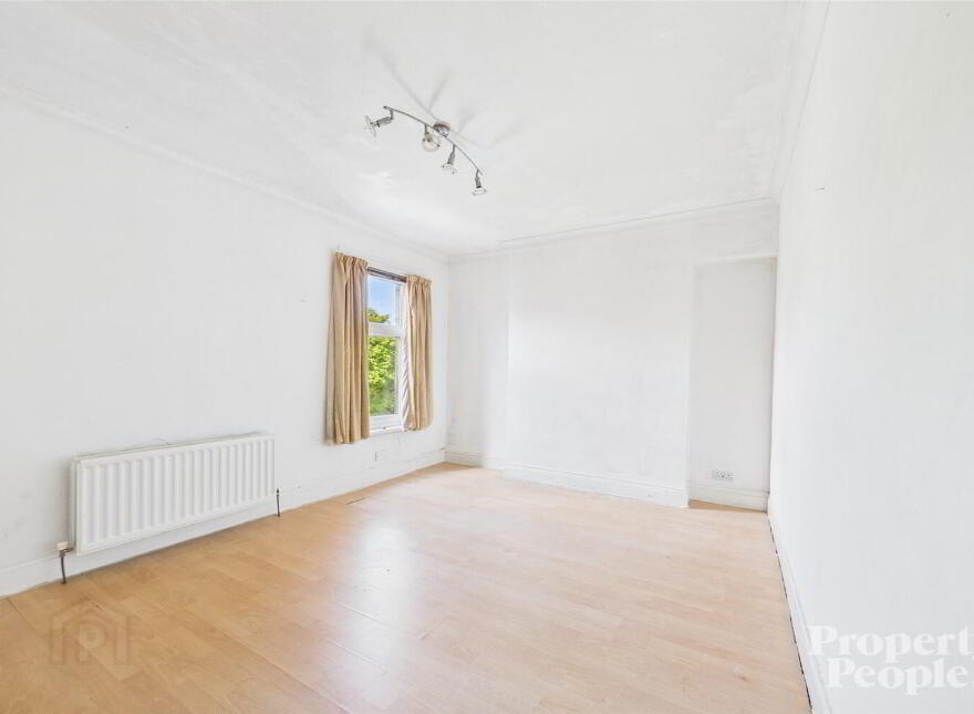 12 Chestnut Gardens, Belfast, BT14 6LN