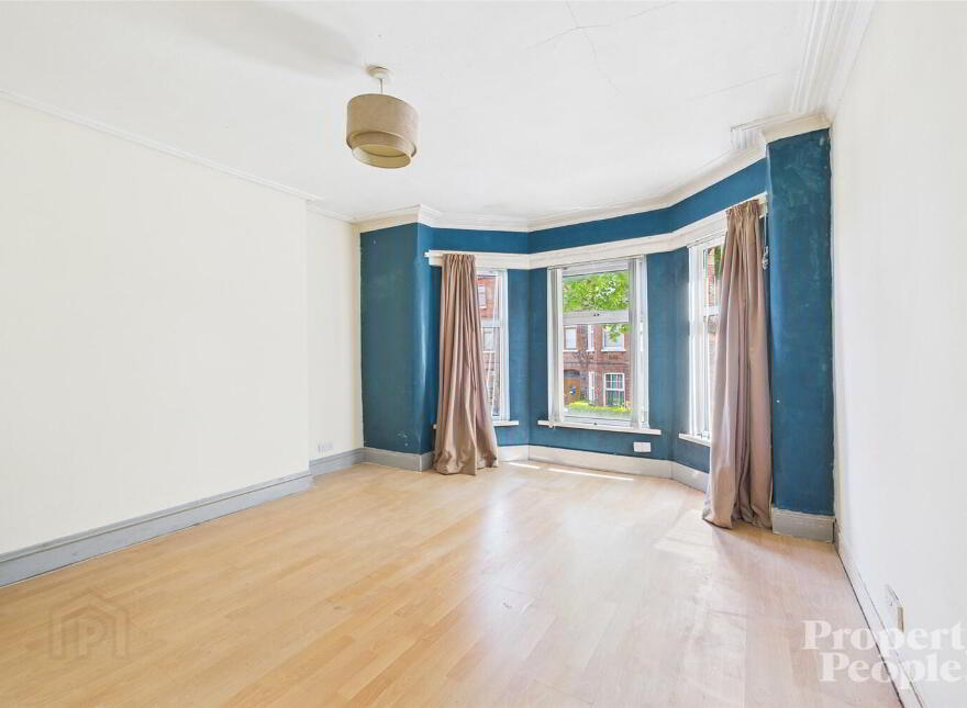 12 Chestnut Gardens, Belfast, BT14 6LN