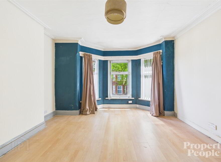 12 Chestnut Gardens, Belfast, BT14 6LN
