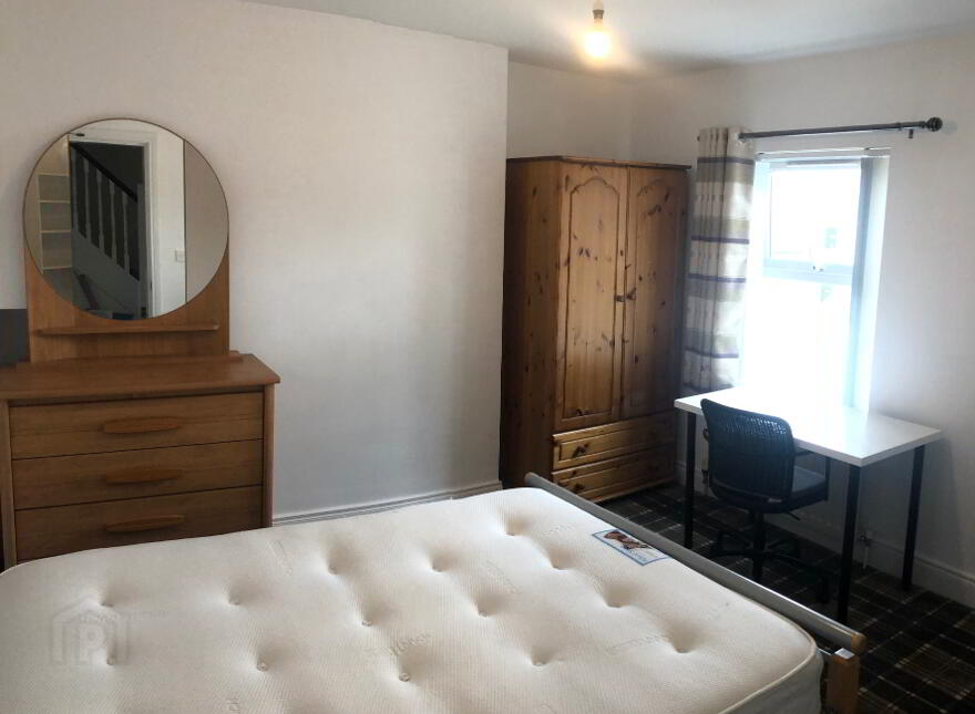 Room 1, Belfast City Centre, Wolseley Street, Belfast, BT7 1LG