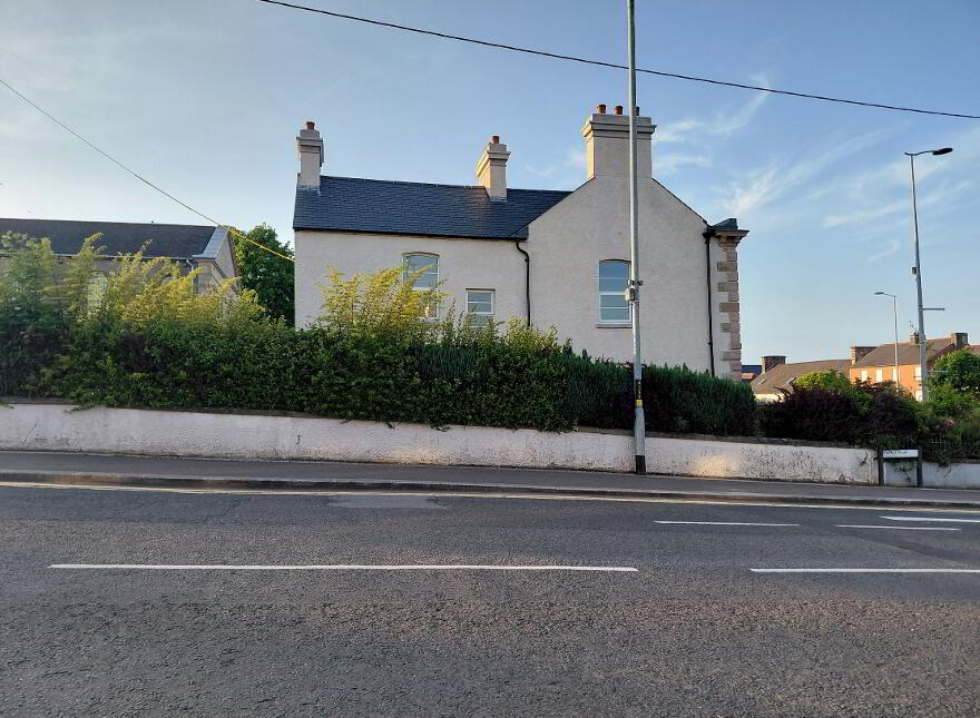 "The Old Manse" - Loy Hill, 73 James Street, Cookstown, BT80 8AE