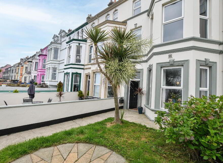 124 Seacliff Road, Bangor, BT20 5EZ