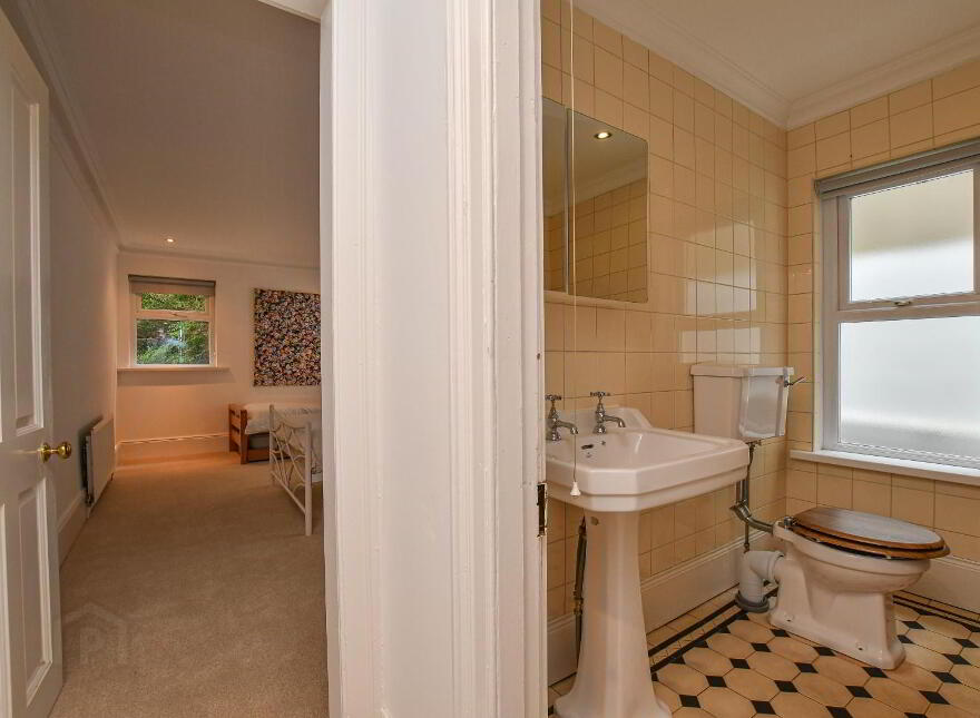 124 Seacliff Road, Bangor, BT20 5EZ