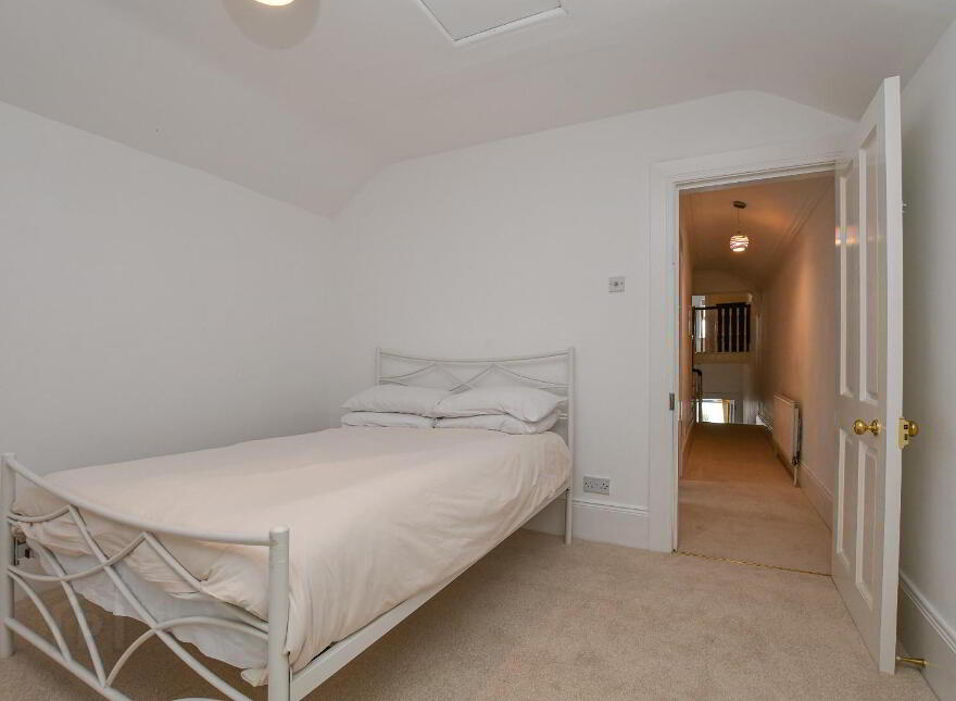 124 Seacliff Road, Bangor, BT20 5EZ