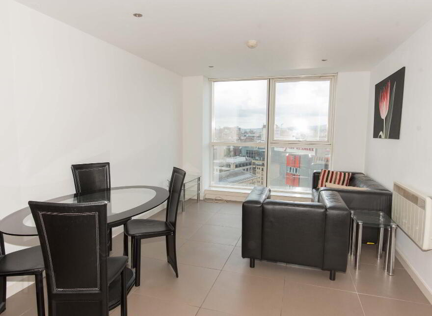 13.02 The Obel, Belfast, BT1 3NH