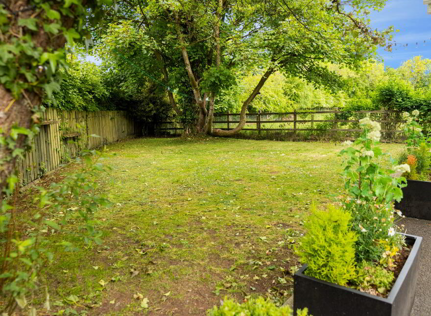 28 Clonetrace Road, Broughshane, Ballymena, BT43 7HY