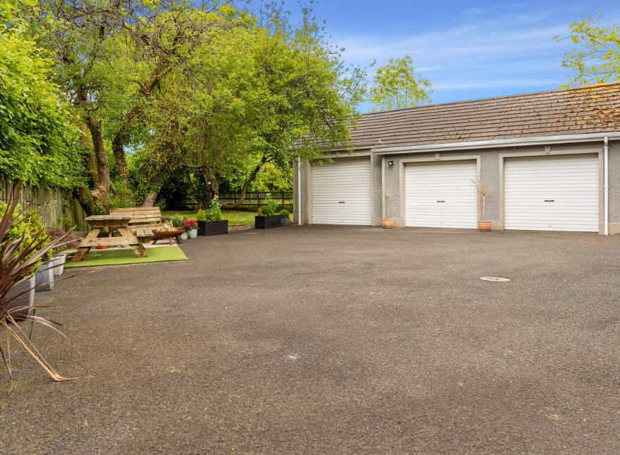 28 Clonetrace Road, Broughshane, Ballymena, BT43 7HY