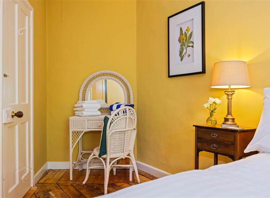 Murlough Country House, 25 Keel Point, Dundrum, Newcastle, BT33 0NQ
