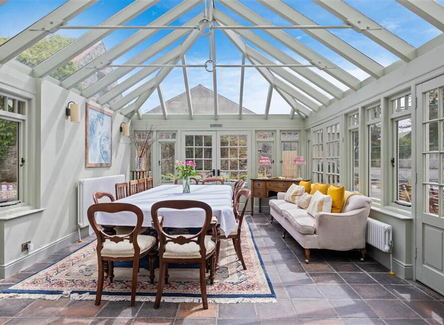 Murlough Country House, 25 Keel Point, Dundrum, Newcastle, BT33 0NQ