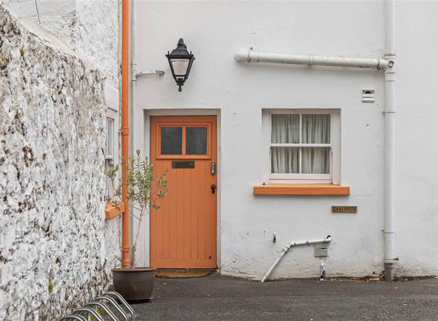 Murlough Country House, 25 Keel Point, Dundrum, Newcastle, BT33 0NQ