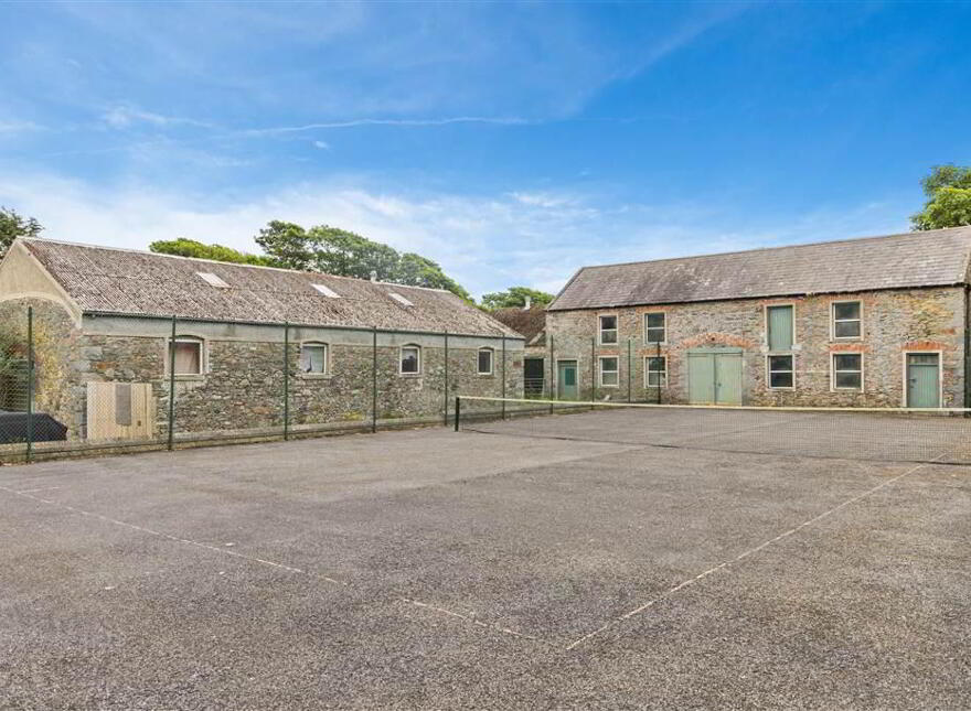Murlough Country House, 25 Keel Point, Dundrum, Newcastle, BT33 0NQ