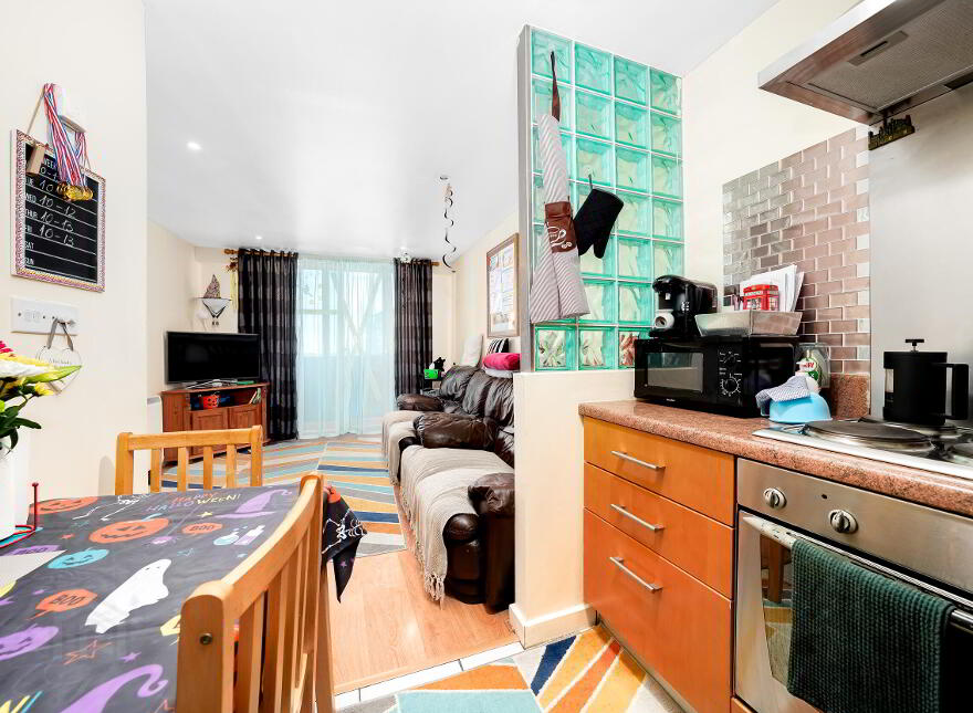 133 The Crescent Building, Parkwest, Dublin, D12EY04