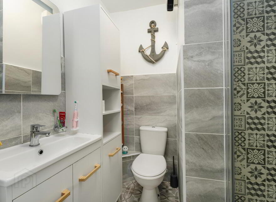 171c Aras Na Cluaine, Clondalkin, Dublin, D22Y520