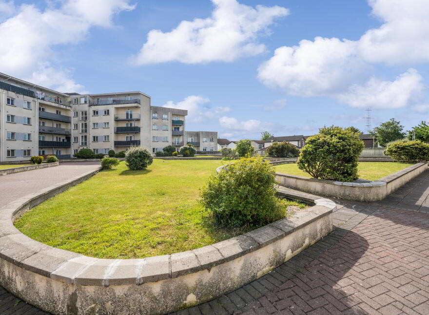 171c Aras Na Cluaine, Clondalkin, Dublin, D22Y520