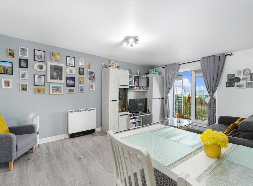 171c Aras Na Cluaine, Clondalkin, Dublin, D22Y520