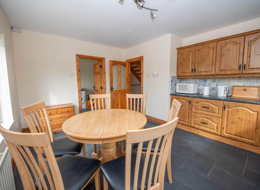 Massmount, Tamney, Fanad, F92EK12
