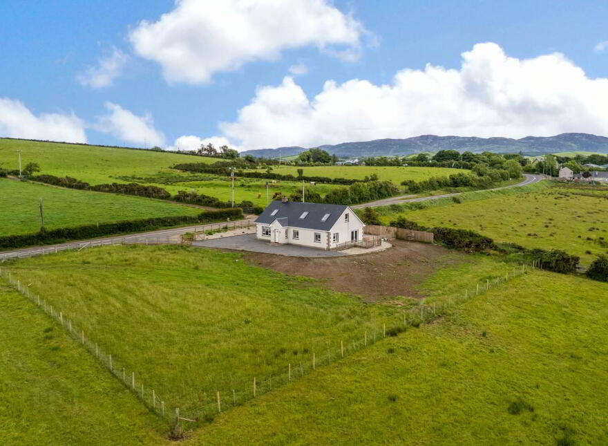 Massmount, Tamney, Fanad, F92EK12