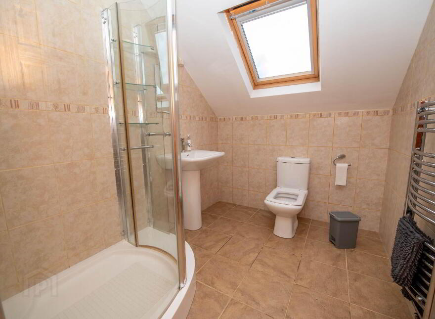 Massmount, Tamney, Fanad, F92EK12