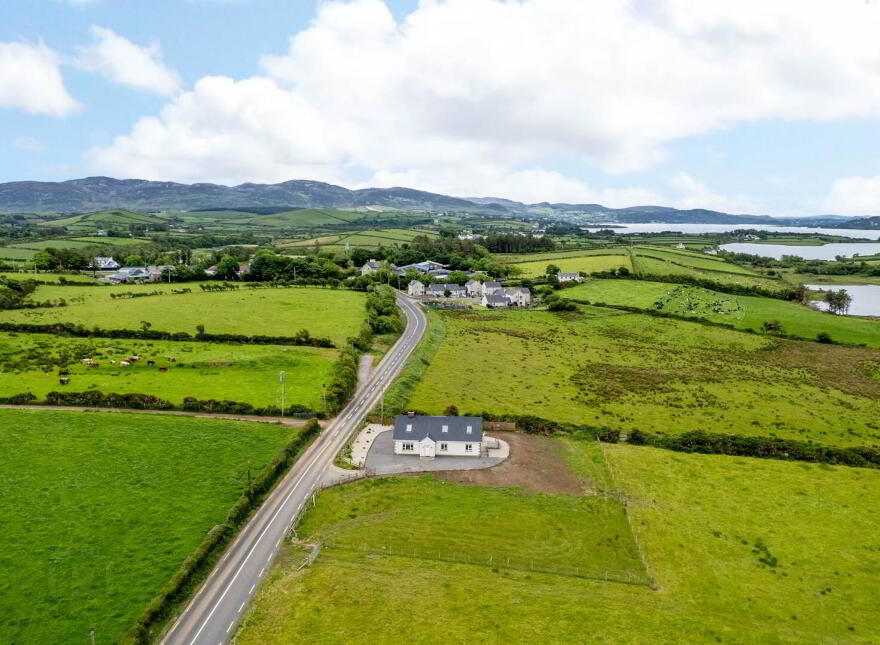 Massmount, Tamney, Fanad, F92EK12