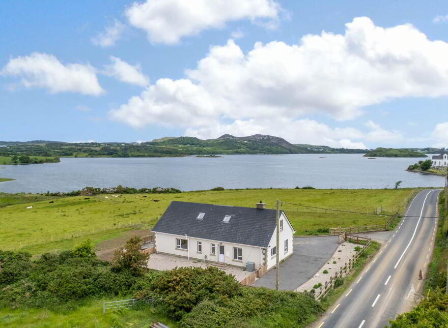 Massmount, Tamney, Fanad, F92EK12