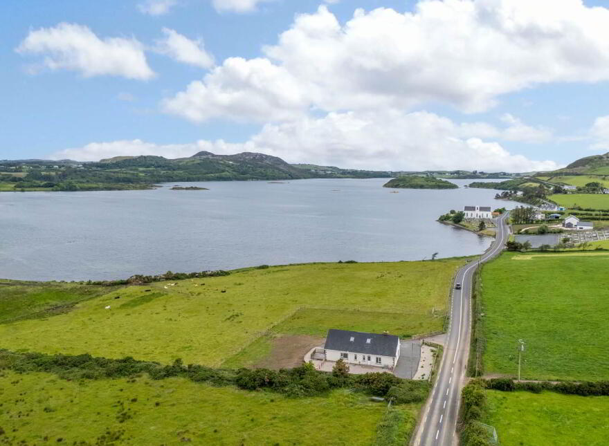 Massmount, Tamney, Fanad, F92EK12