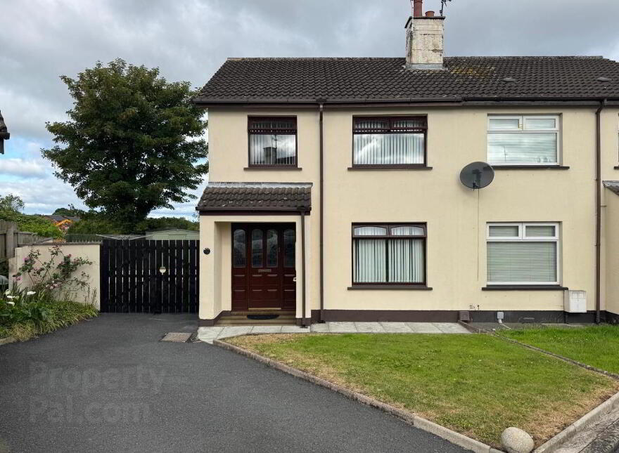26 Garland Heights, Lurgan, Craigavon, BT66 6BZ photo