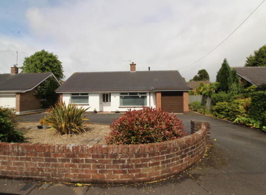 86 Old Manse Road, Newtownabbey, BT37 0RX photo