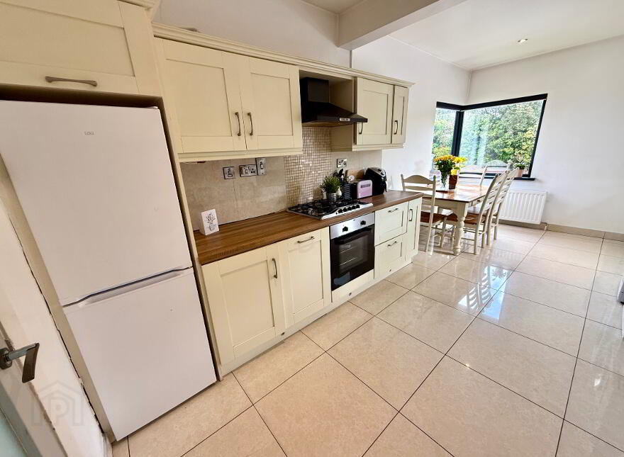 29 Caw Park, Limavady Road, Derry, BT47 6LZ