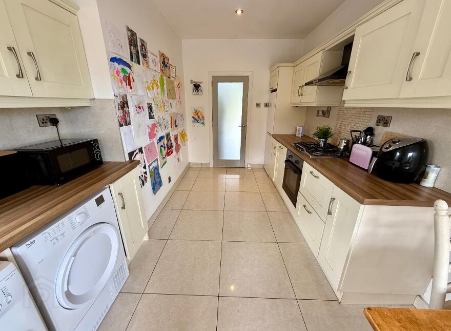 29 Caw Park, Limavady Road, Derry, BT47 6LZ