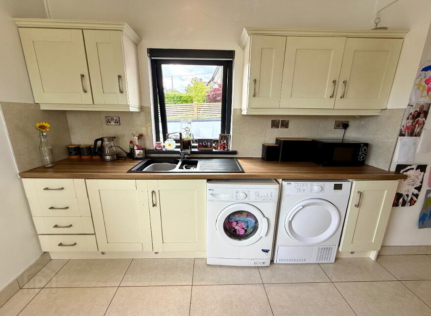 29 Caw Park, Limavady Road, Derry, BT47 6LZ