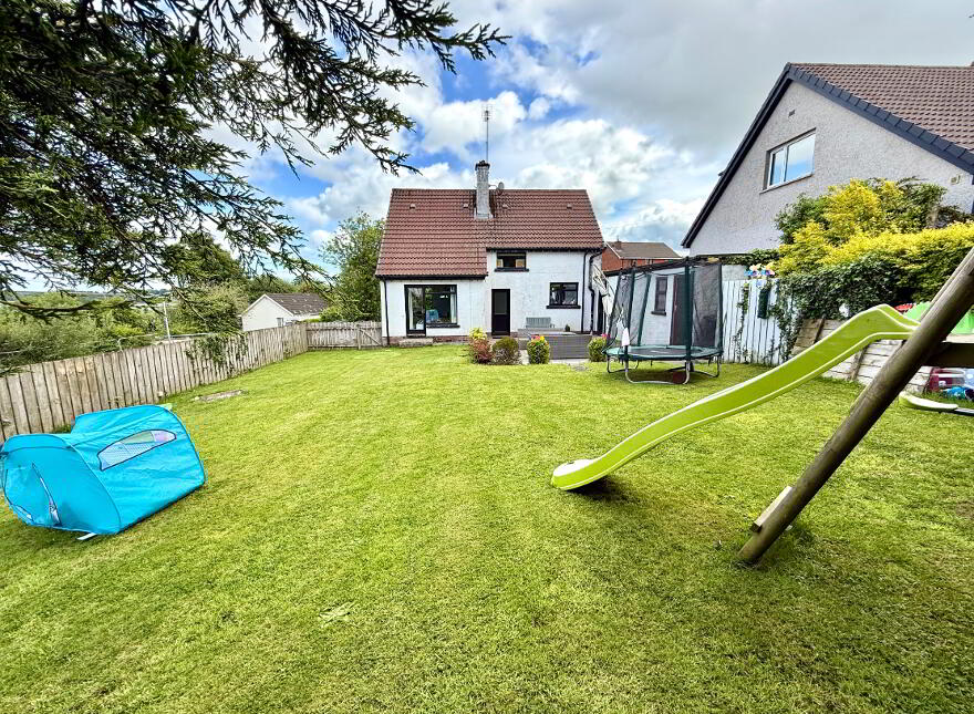 29 Caw Park, Limavady Road, Derry, BT47 6LZ