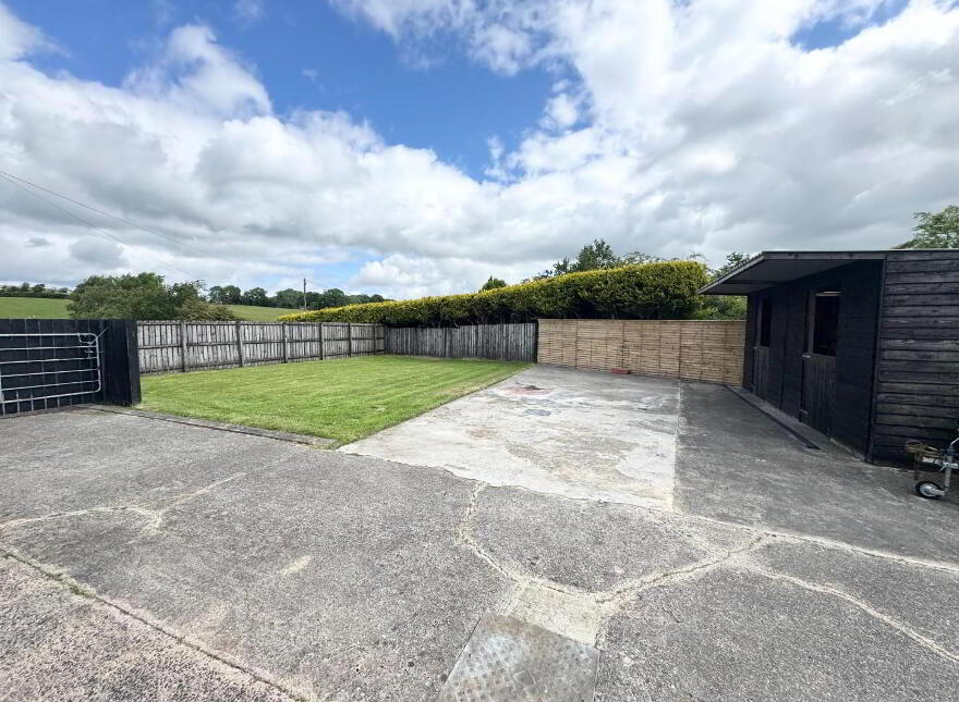 20 Carnanreagh Road, Park, Claudy, BT47 4AU