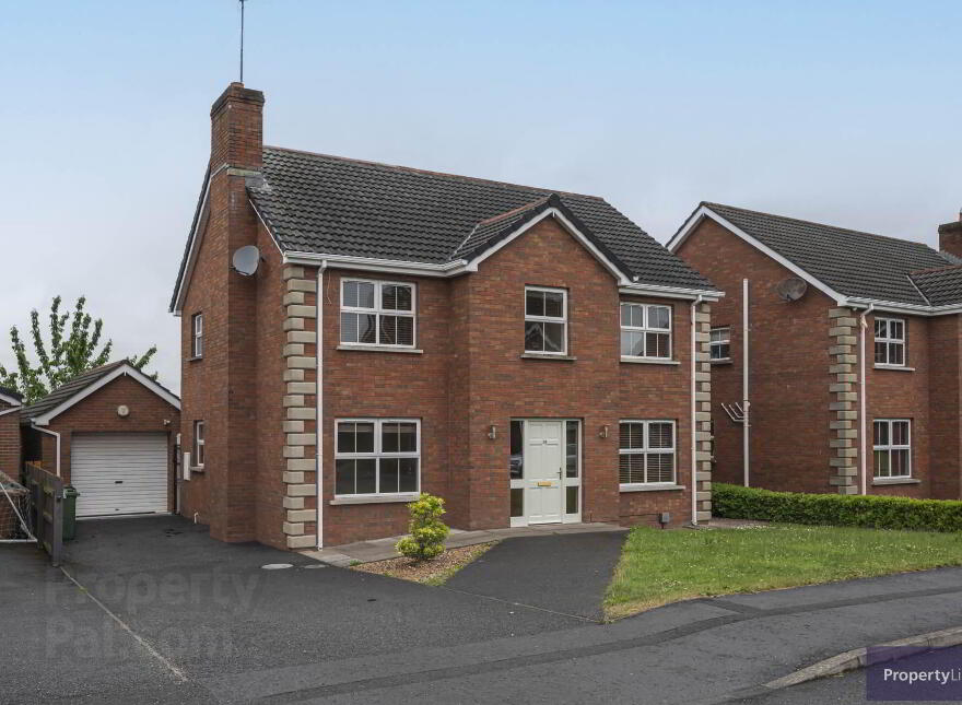 19 Rockfield Downs, Armagh, BT60 3NN photo