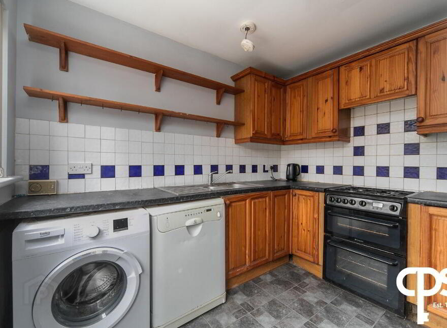 6 Hampton Place, Belfast, BT7 3BZ