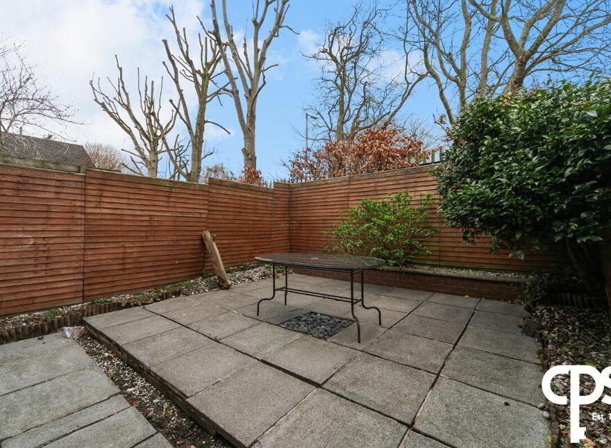 6 Hampton Place, Belfast, BT7 3BZ