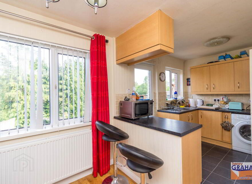 14 Mandeville Avenue, Lisburn, BT27 5AL