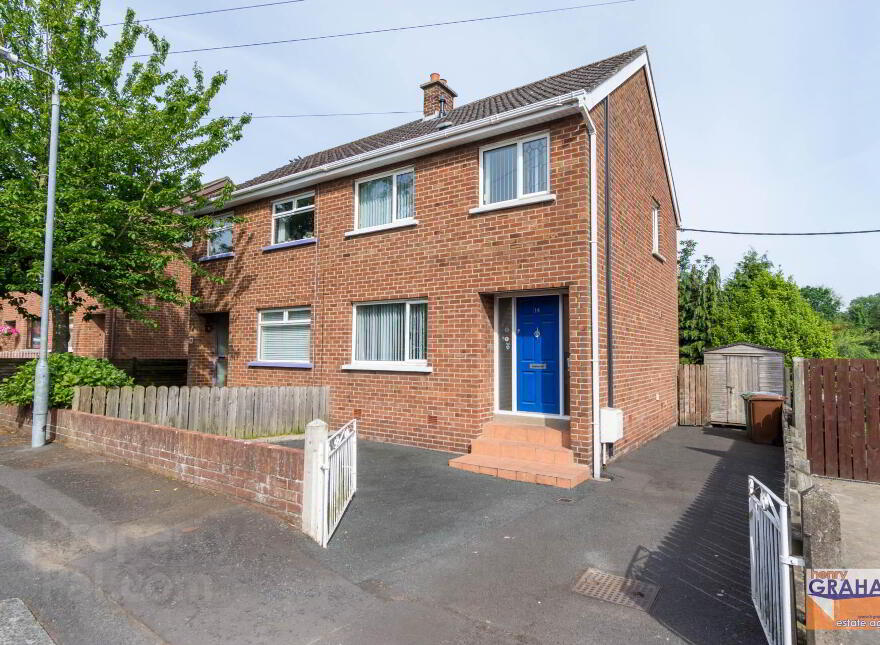 14 Mandeville Avenue, Lisburn, BT27 5AL photo