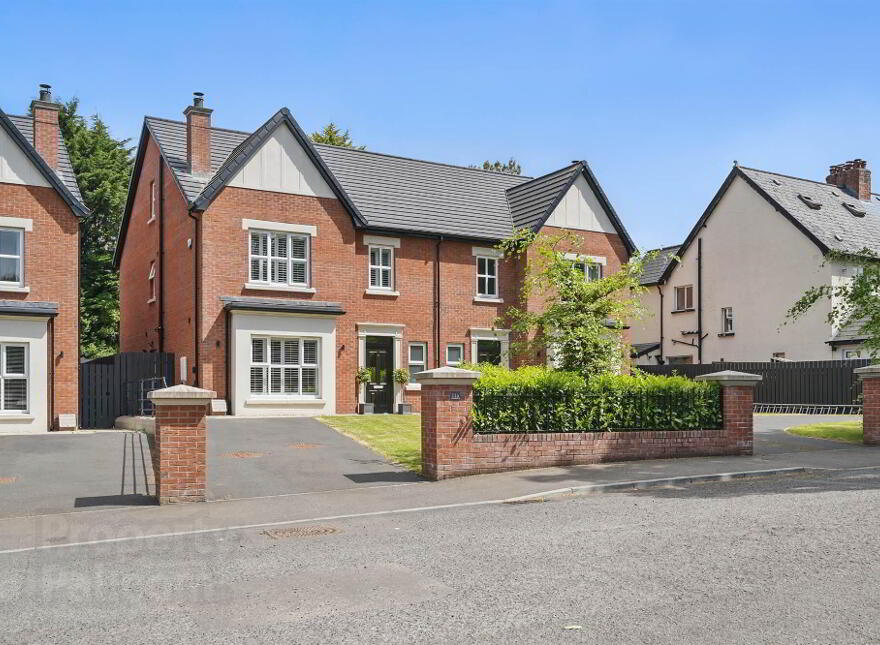 11a Old Holywood Road, Belmont, Belfast, BT4 2HJ photo