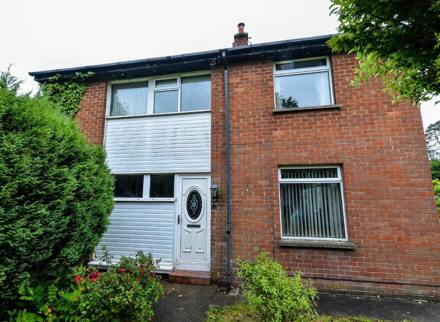 53 Ardnoe Avenue, Dundonald, Belfast, BT16 2LU photo