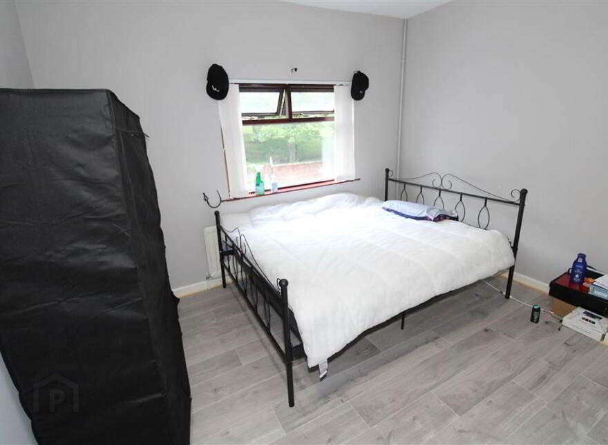 30 Low Road, Lisburn, BT27 4TJ