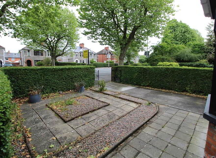 363 Castlereagh Road, Belfast, BT5 6AB
