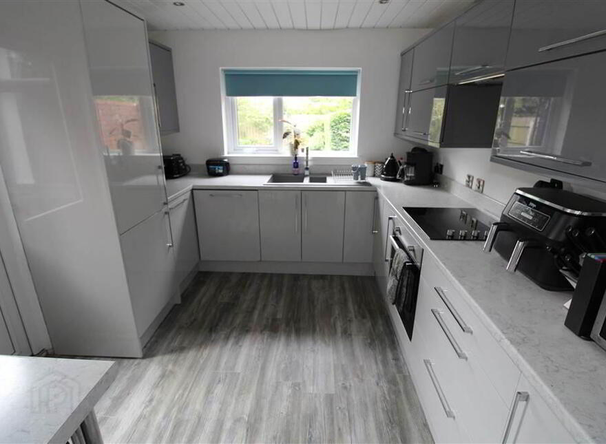363 Castlereagh Road, Belfast, BT5 6AB
