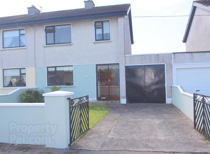 99 Ardan View, Tullamore, Offaly, R35YE97 photo