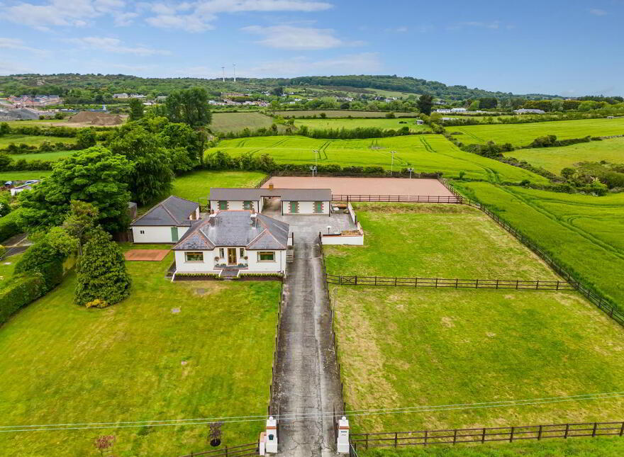 Paddock Hill, 256 Donaghadee Road, Newtownards, BT23 7QD photo