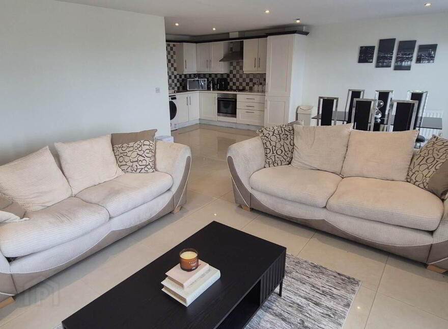 6 Tamneymore Close, Strabane Old Road, Derry, BT47 2FB