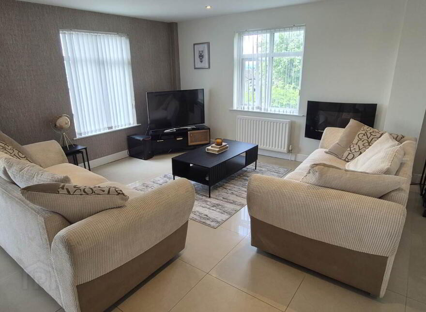 6 Tamneymore Close, Strabane Old Road, Derry, BT47 2FB