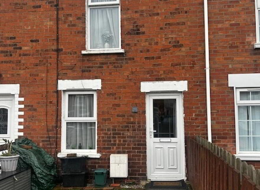 23 Parkgate Parade, Sydenham, Belfast, BT4 1ET photo