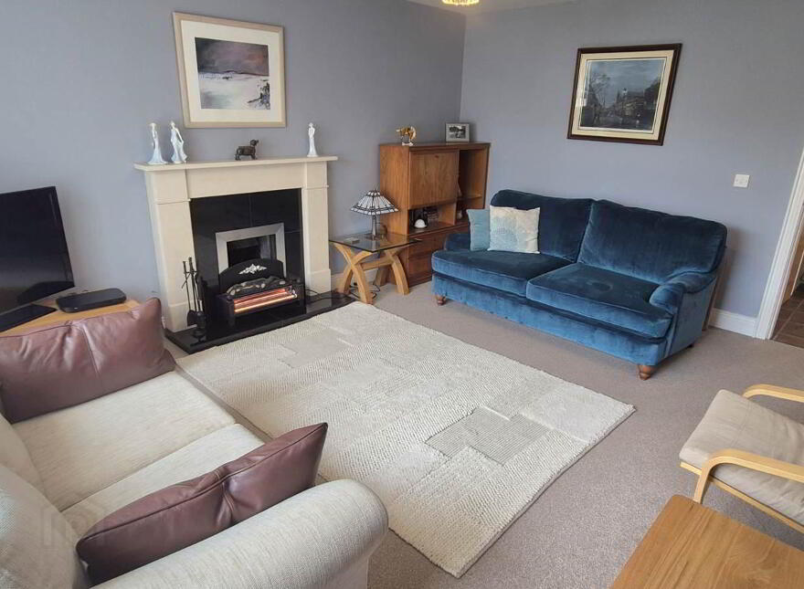 2 Dunhugh Manor, Londonderry, BT47 2TG