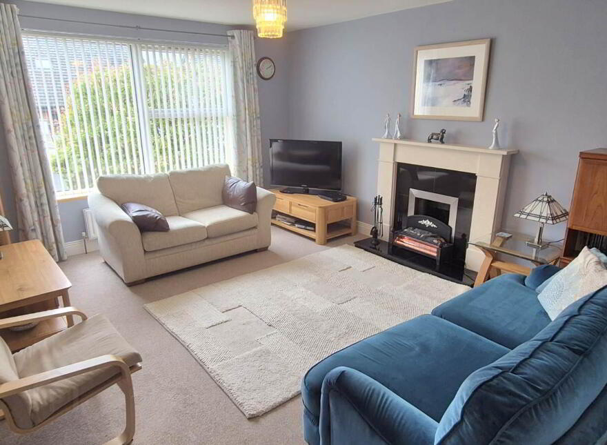 2 Dunhugh Manor, Londonderry, BT47 2TG