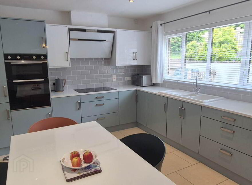 2 Dunhugh Manor, Londonderry, BT47 2TG